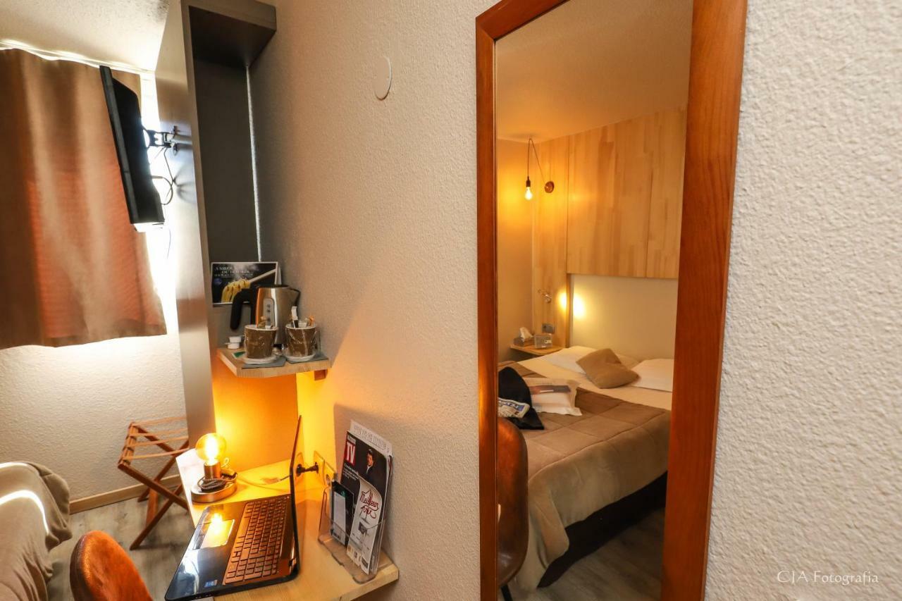 Hotel Restaurant Kyriad Brive Centre Экстерьер фото